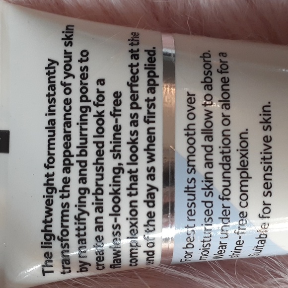 Brand New No.7 AIRBRUSH AWAY Primer - Picture 3 of 3